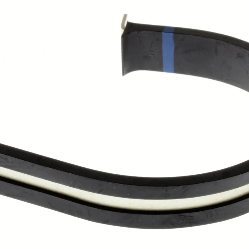 MS21919WDG4 CLAMP TO FIT DIAMETER 1/4