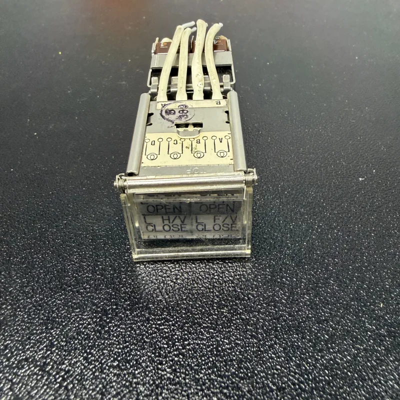 45AS88820-021 SWITCH (Serviceable)